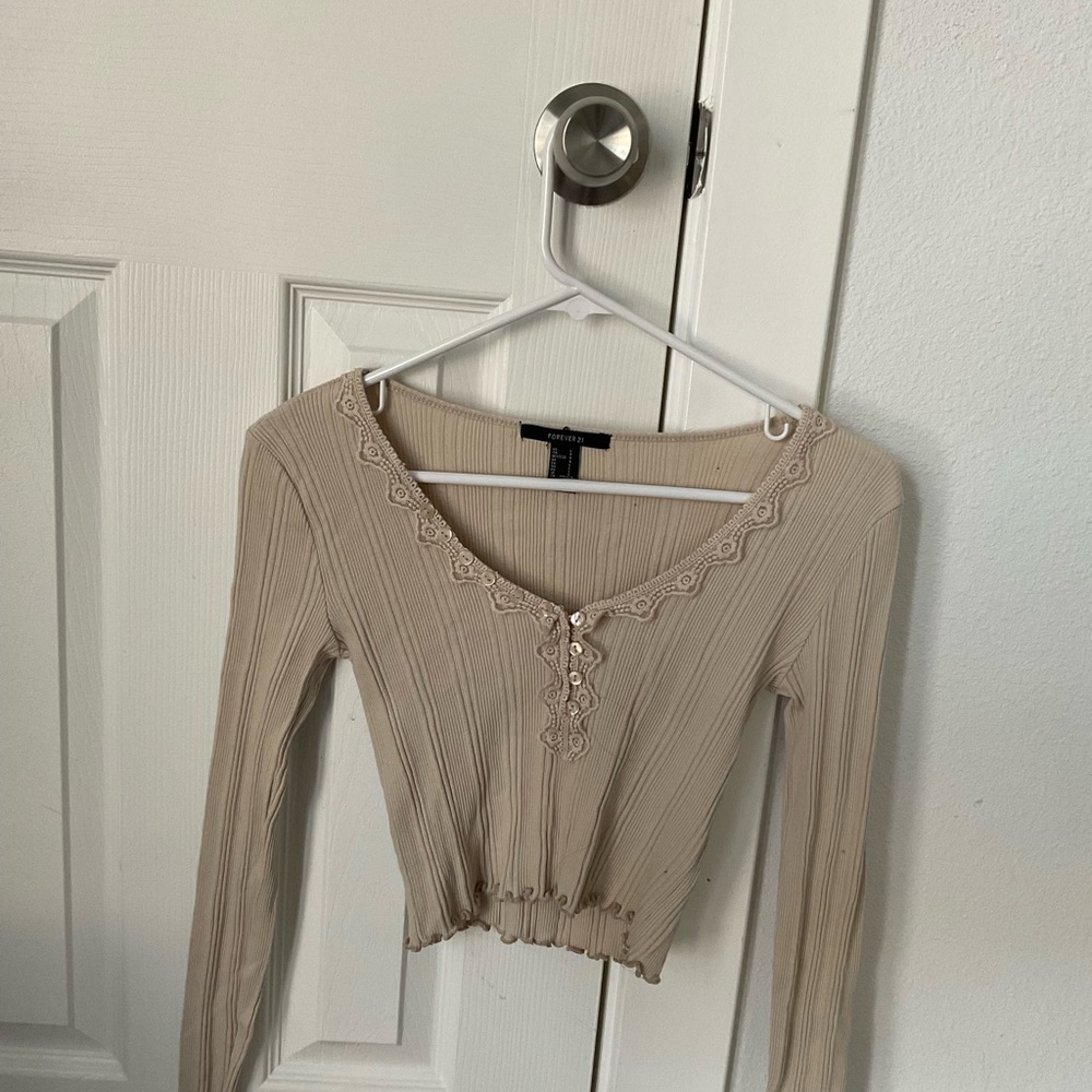 Forever 21 Neutral Ribbed Lace-Trim Long Sleeve Crop Top